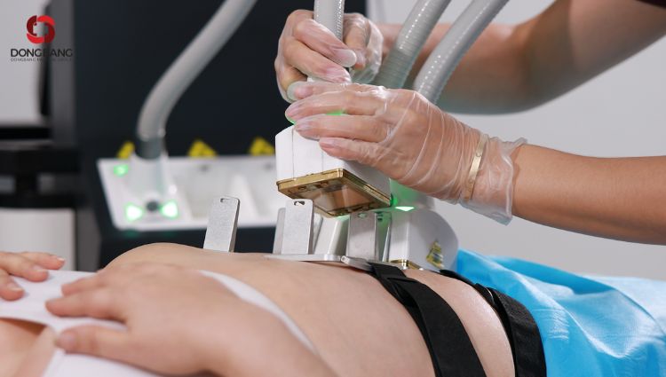 Phần lớn các phương pháp giảm mỡ không phẫu thuật ít để lại sẹo