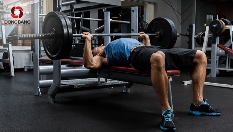 Bài tập Bench press tác động thống đơn giản, dễ thực hiện