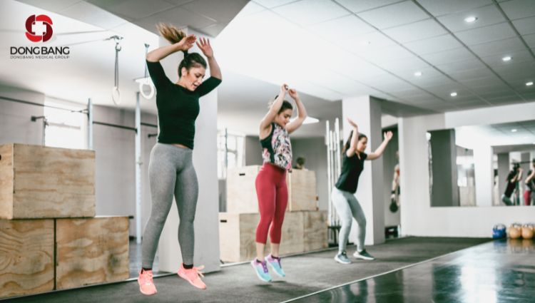 Jumping jack được coi là bài tập đốt cháy calo hiệu quả
