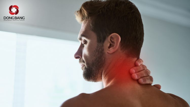 Lắc vòng dẫn đến căng cơ khi tập sai cách