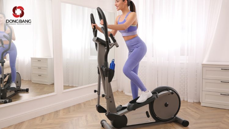 Máy tập elip cũng là 1 lựa chọn giảm mỡ toàn thân thích hợp cho bạn