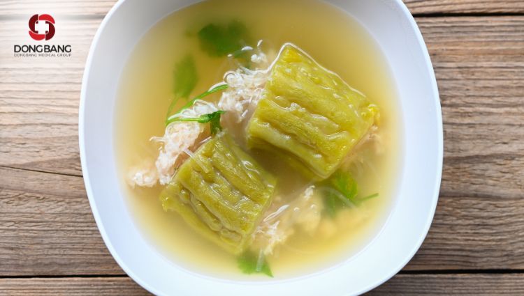 Bạn có thể thêm món mướp đắng nhồi thịt vào thực đơn