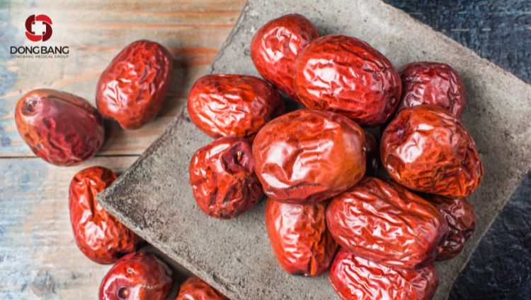 Táo đỏ ngăn ngừa bệnh tiểu đường nhờ hàm lượng chất xơ và chất chống oxy hóa cao