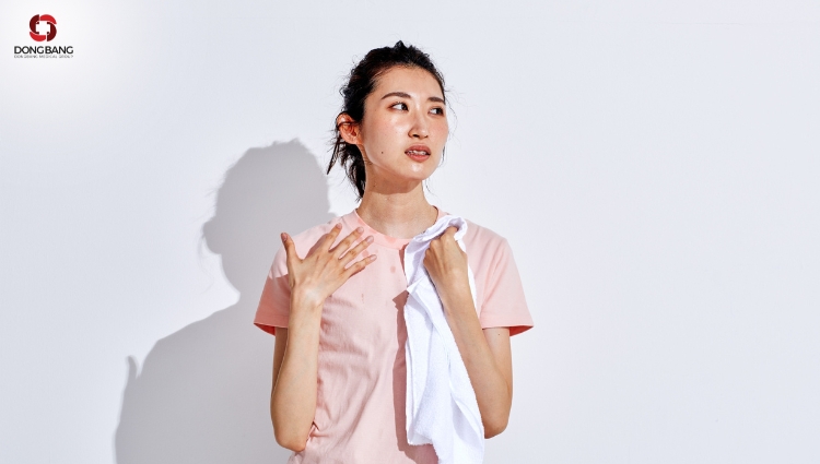 Đổ mồ hôi và quá trình giảm cân