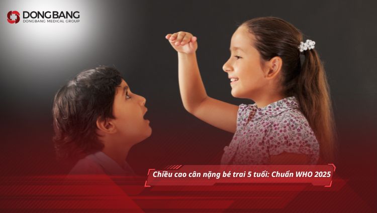 Chiều cao cân nặng bé trai 5 tuổi: Chuẩn WHO 2025