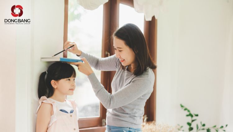 Yếu tố di tác động đóng vai trò nền tảng trong việc định hình thể chất của trẻ
